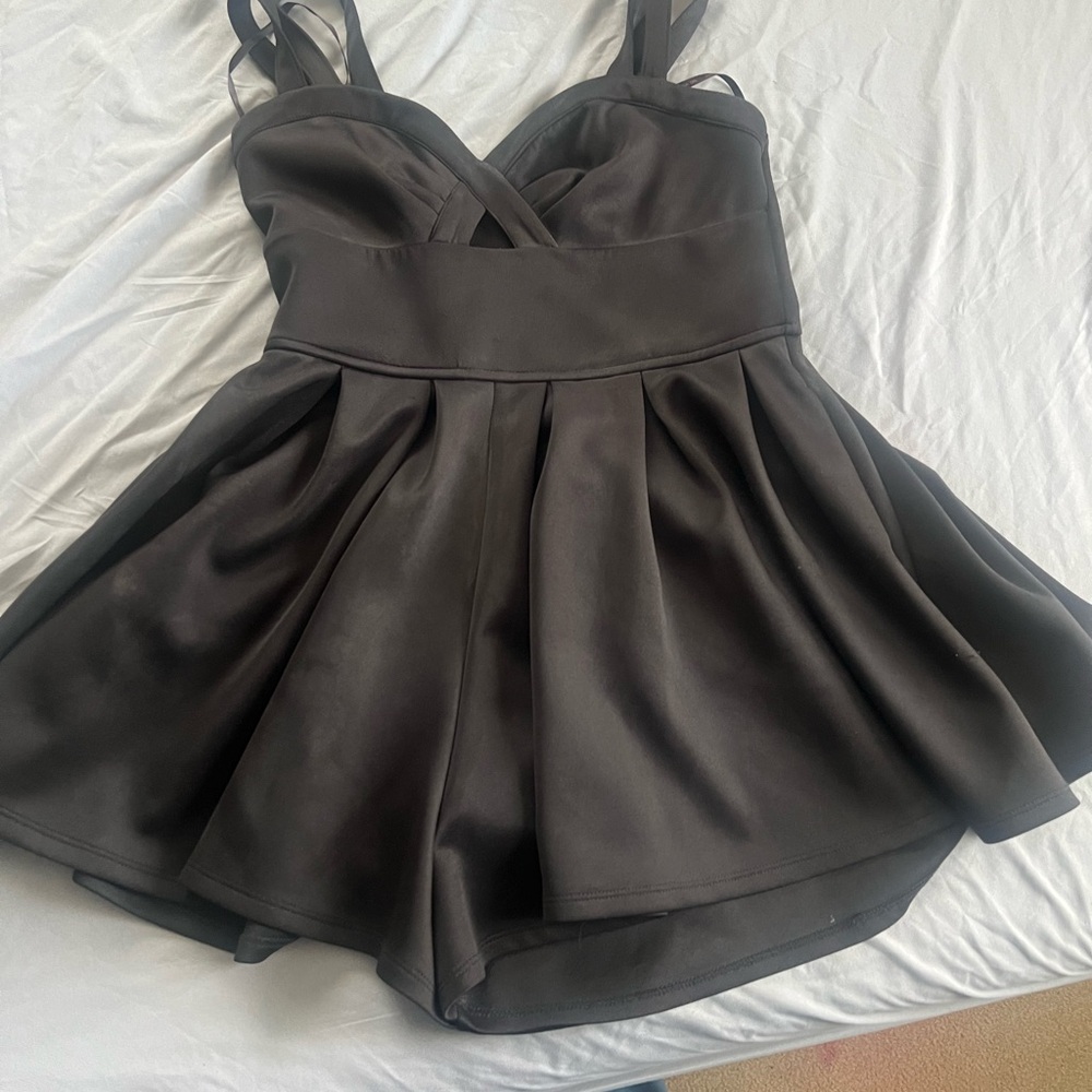 Elegant Black Strapless Dress